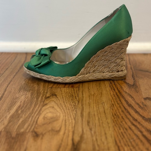 Stuart Weizman Wedges - Picture 3 of 3